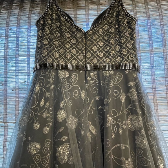 JVN by Jovani size 10 ball gown prom dress EUC - Picture 6 of 12